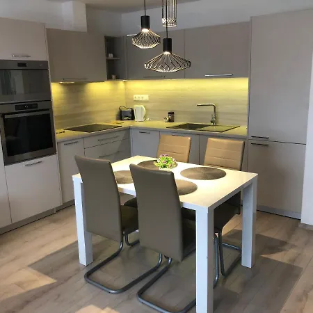 Diamond Apartment