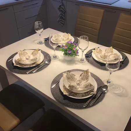 Apartament Diamond *